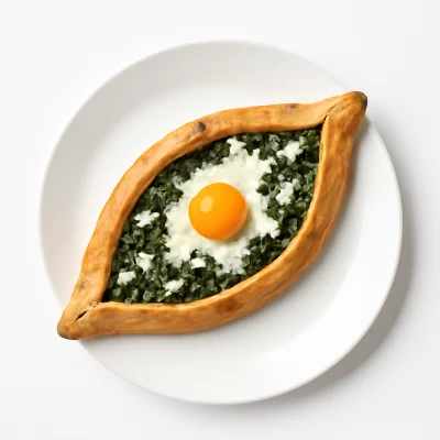Pide mit Spinat, Schafskäse, Ei