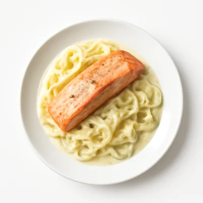 Tagliatelle al Salmone