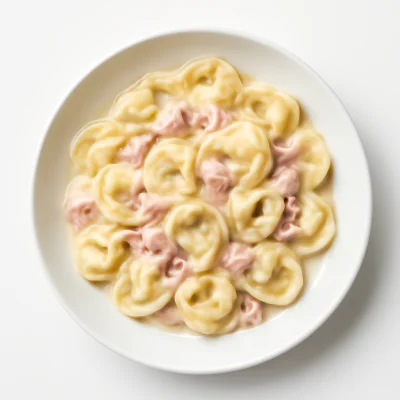 Tortellini Panna e Prosciutto