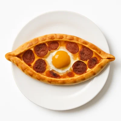 Pide mit Sucuk