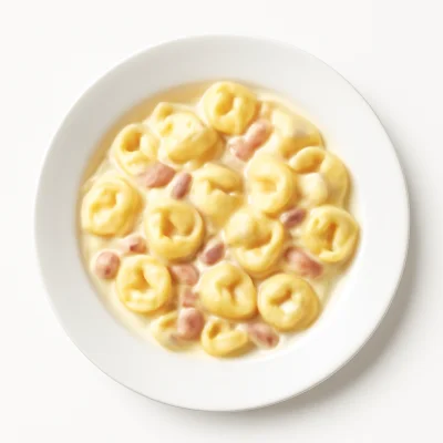 Tortellini all Panna e Prosciutto