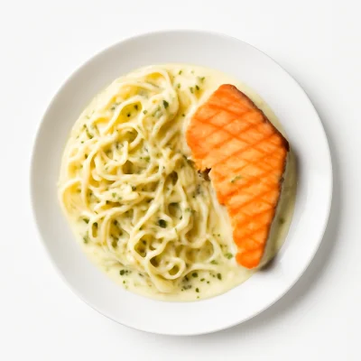 Tagliatelle al Salmone